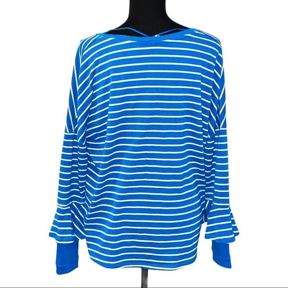 Free People round about town long sleeve tee in ocean blue size LG - Picture 4 of 5